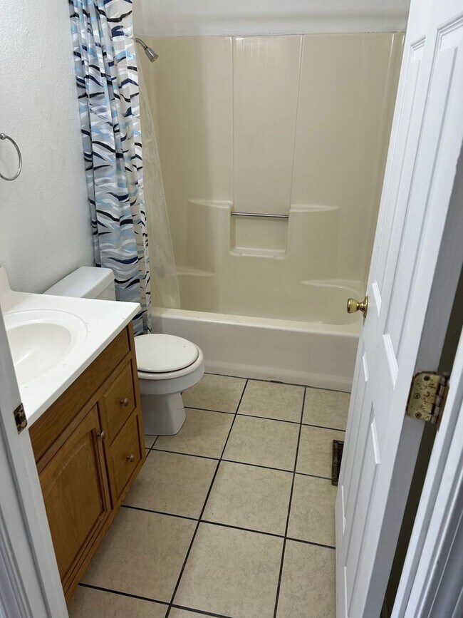 222 Ashley St Unit 222 Ashley A