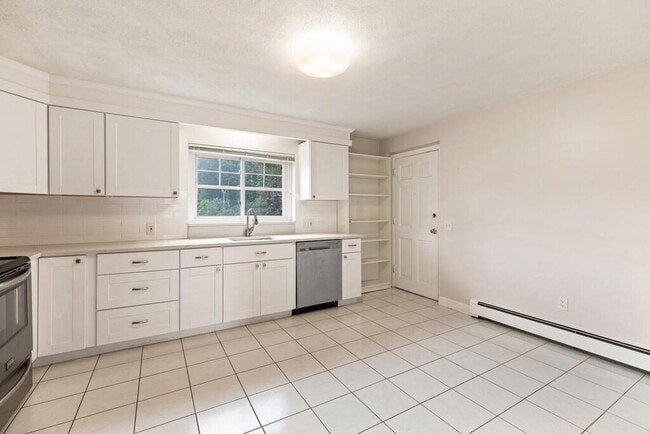 Photo - 138 Emerson Gardens Rd Unit 138