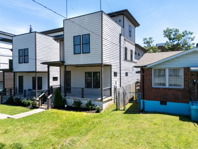 Photo - 1016 13th Ave S