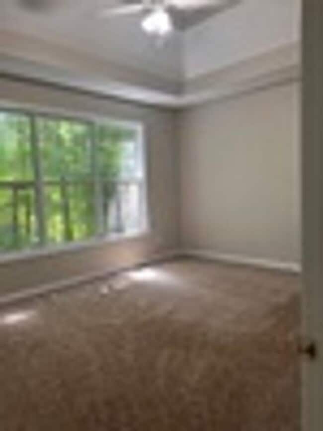 Photo - Great home with 2 separate entrances & a Fenced in yard!
