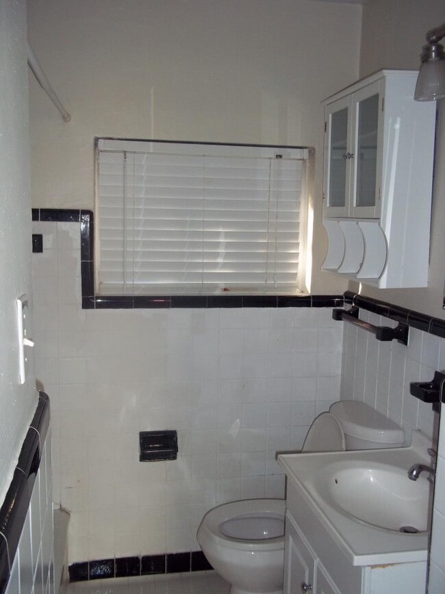 Photo - 8706 Florence Ave