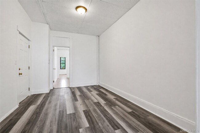 71-48 69th Pl Unit 1L