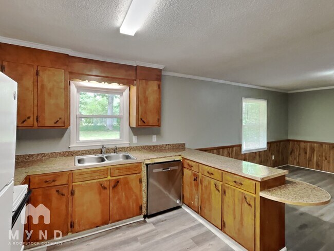 Photo - 1932 Normandy Rd