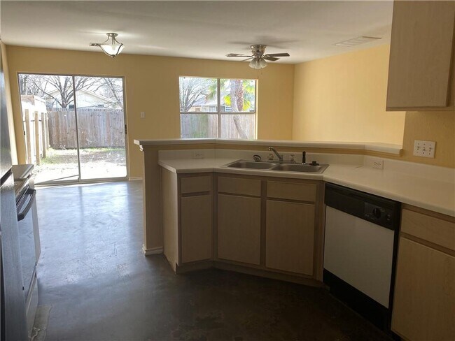 Photo - 9609 Nightjar Dr