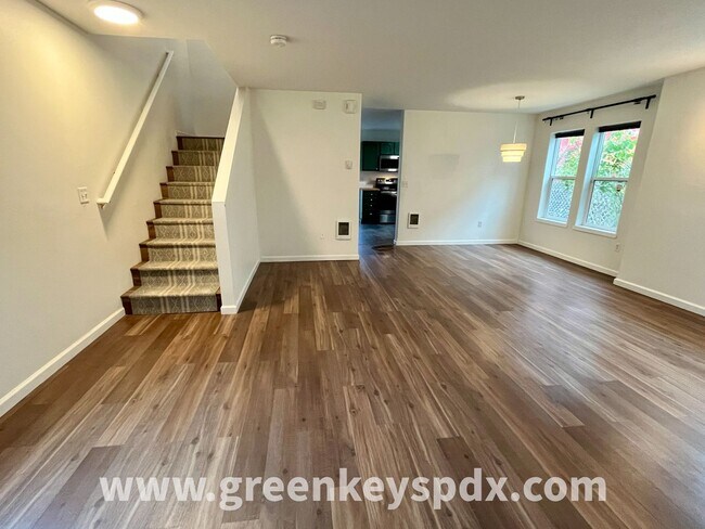 Photo - 3-Bedroom, 1.5-Bathroom House near Kenton ...