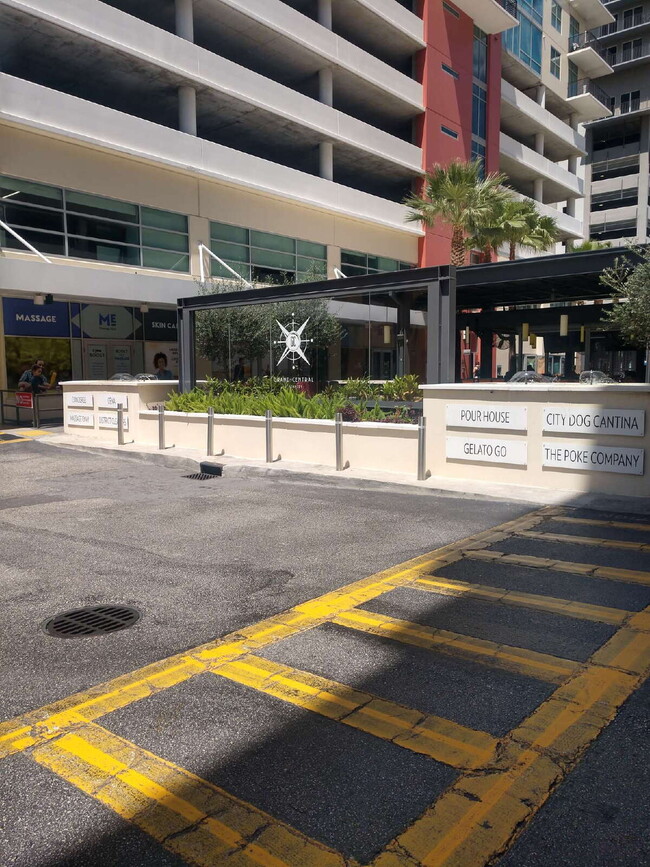 Photo - 1 Bedroom Condo in the Heart of Tampa Unidad #1127