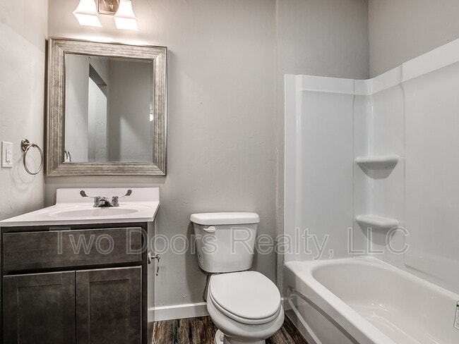 Photo - 2805 N Kentucky Ave