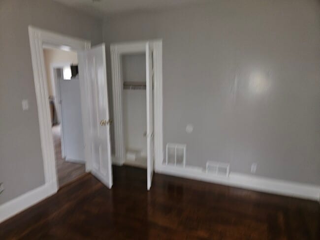 Photo - 107 Thompson St Unidad 2nd floor