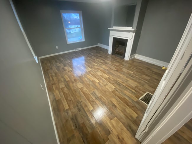 Building Photo - 1200 Gomber Ave