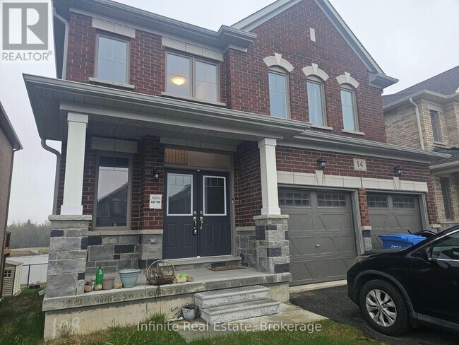 Photo - 14 Doc Lougheed Ave