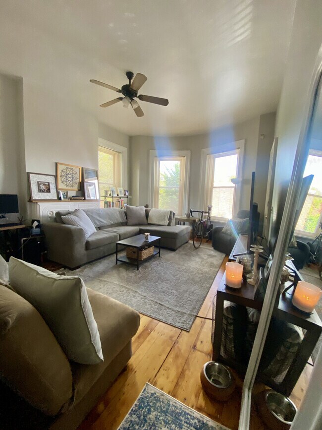 Photo - 8 Centre St Unit 1