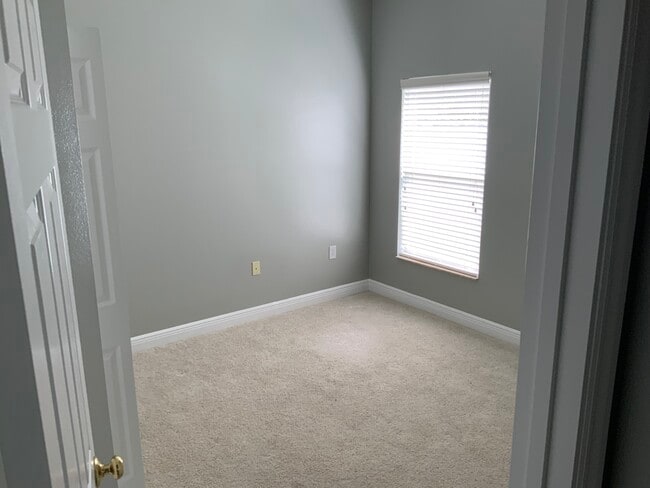 Photo - 6813 Bluff Meadow Ct