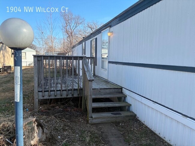 Photo - 1904 NW Wilcox Ct