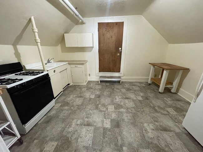 Photo - 1234-36 C St Unit 1234 C #2