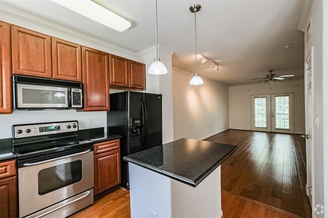 Building Photo - 9200 Westheimer Rd Unit 503 Rental