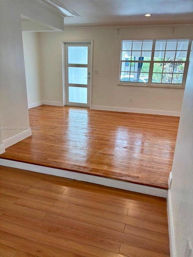 Photo - 130 Malaga Ave