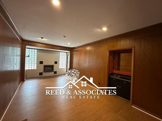 Photo - Spacious 3-Bedrooms in White Station Schoo...