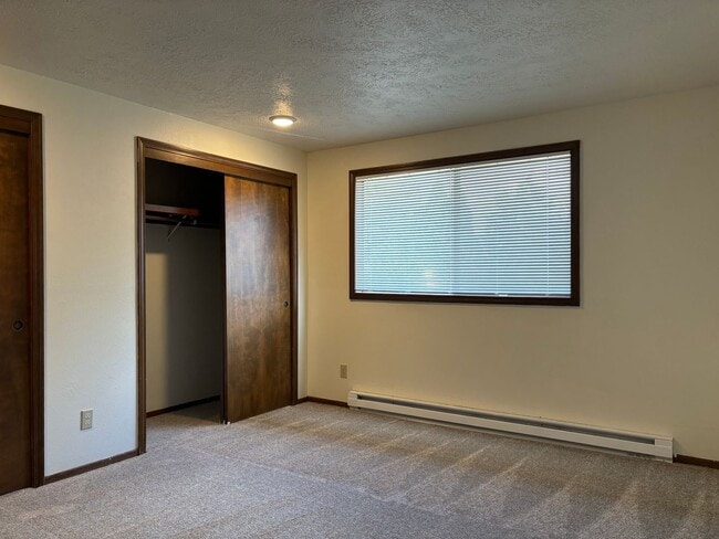 Photo - 4995 Pam Ave SE Unit 4995