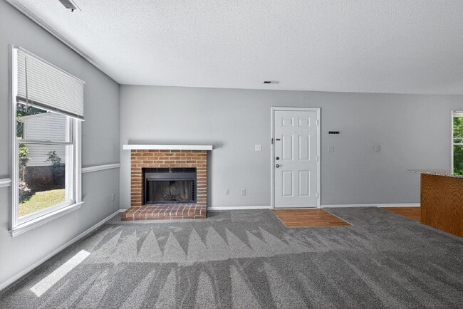 Photo - 1501 Mary Frances Pl Unit C