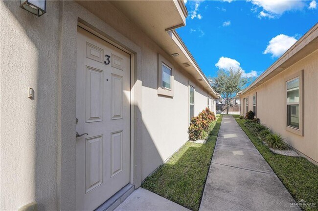 Photo - 18 Myrtle Beach Ave