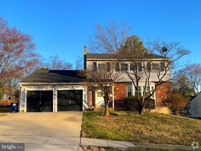 Building Photo - 721 Fiske Ln Rental
