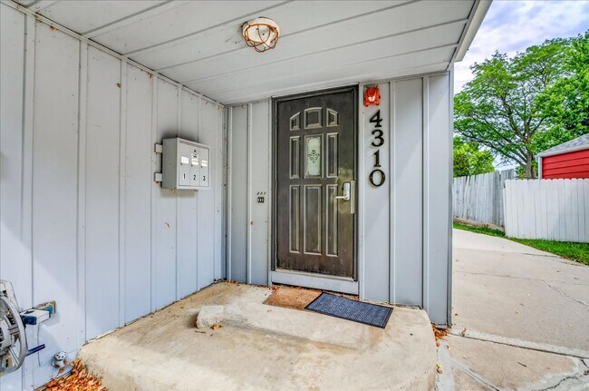 4310 Mohawk Dr Unidad 3