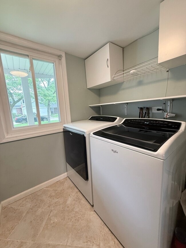 Photo - 2023 Raleigh Pl