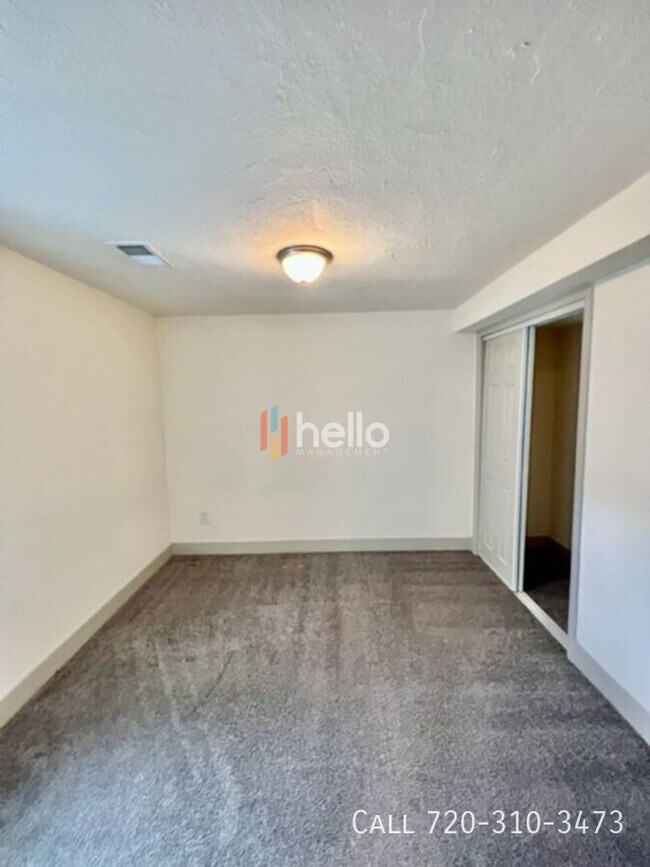 Photo - 982 S Sheridan Blvd Unit 9