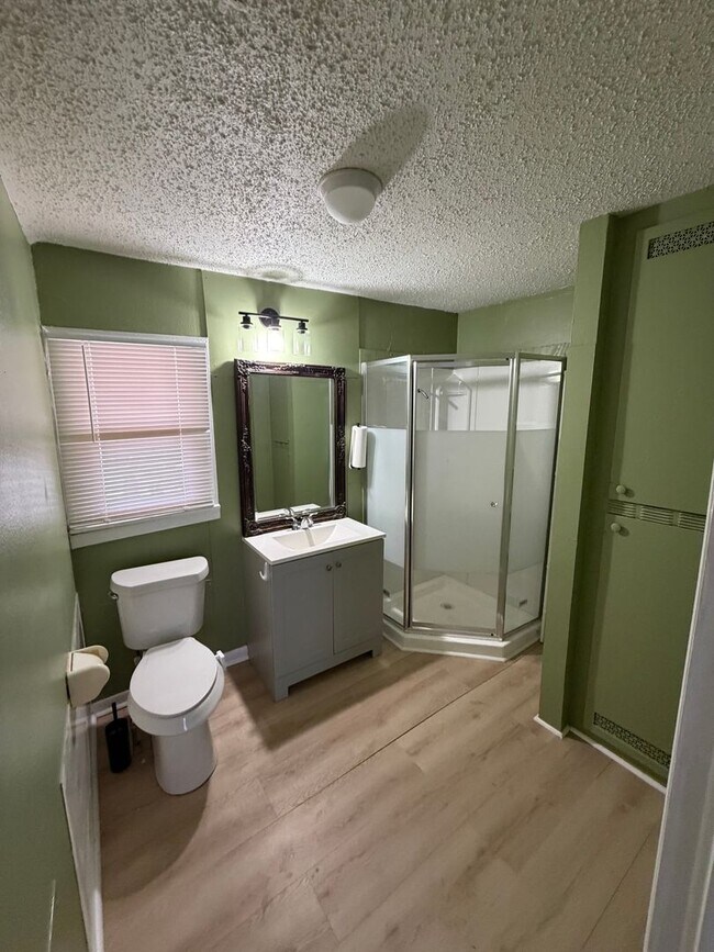 Photo - For Rent – 1 Bed / 1 Bath House in Fort Worth