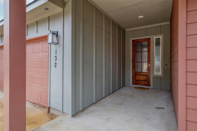 Photo - 132 Kahalulu Dr