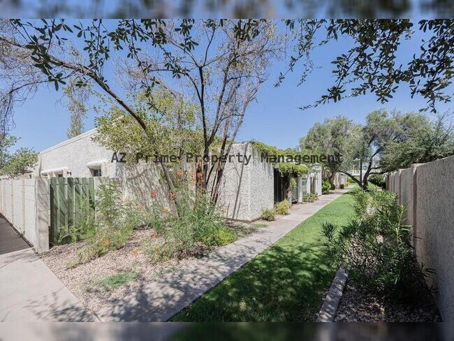 625 S Allred Dr