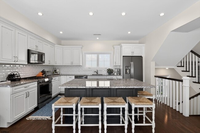 Photo - 103 N Madison Ave