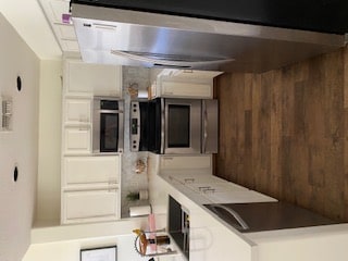 Photo - 1886 E Don Carlos