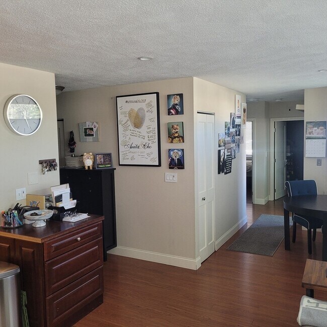 Photo - 935 Washington St Unit 7