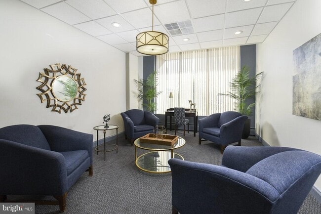 Photo - 449 Hamilton St Condo Unit 409