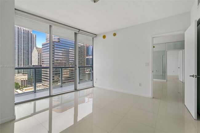 Photo - 495 Brickell Ave Unit 2003