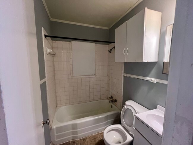 Photo - 809 2nd Ave N