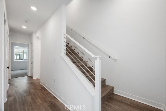 Photo - 279 Dockside Ln