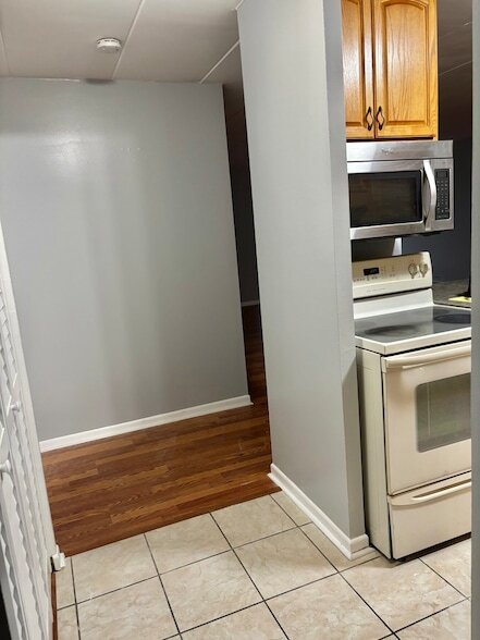 Photo - 18 E Old Willow Rd Unidad 425N