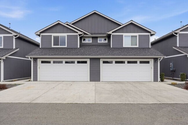 Building Photo - 1506 N Michigan Ln