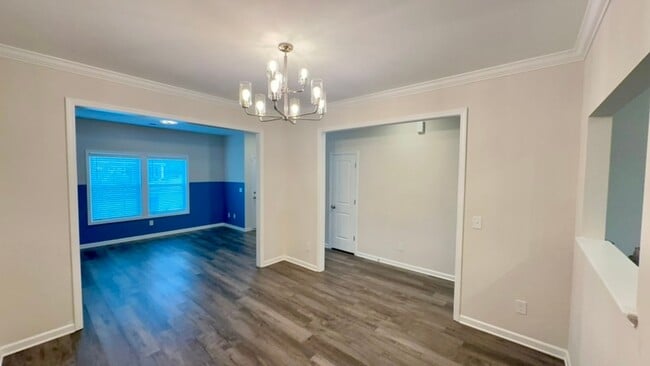 Photo - Stunning 4BR Home with Fenced Yard, Loft & Luxury Finishes in highly desirable Woodcreek Farms ne...