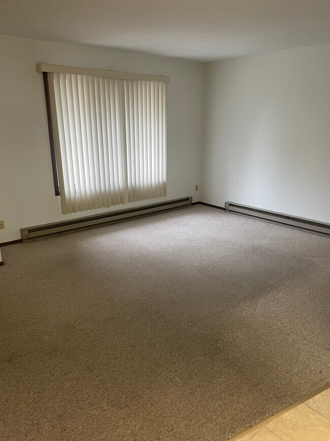 5587 Whispering Way Apartments Unit 5573 Loves Park, IL