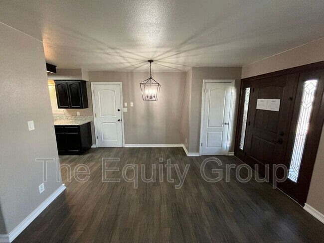 Photo - 1011 Sindlinger St