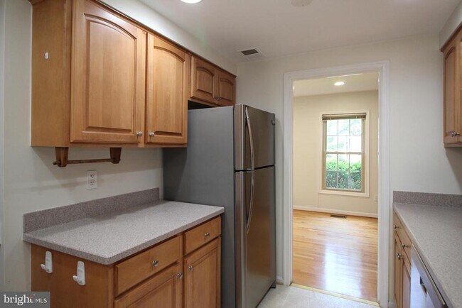 Photo - 436 N Park Dr