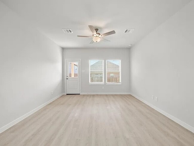 Photo - 11975 Wisteria Mdws Dr