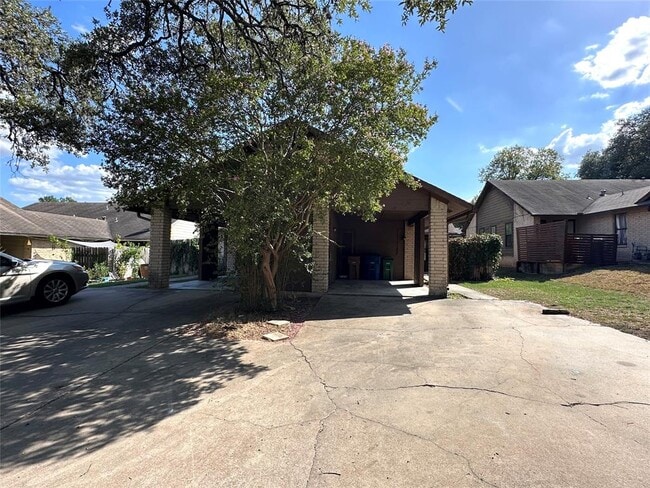 Photo - 903 Milford Way Townhome