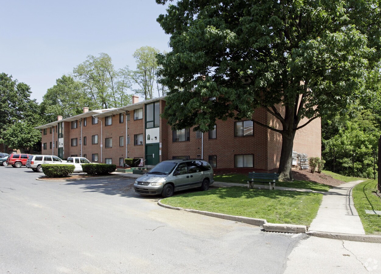 Photo - Harrisburg Park Apartments