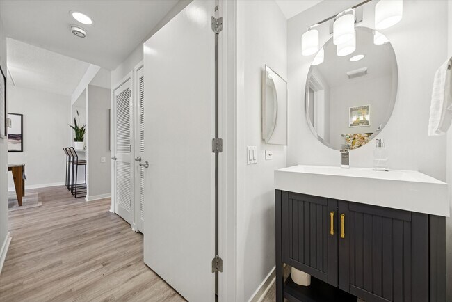 Photo - 1515 N Wells St