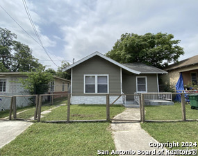 Building Photo - 1422 Hays St Rental