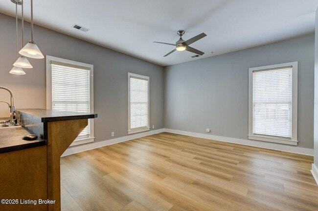 Photo - 10606 Norton Commons Blvd